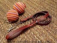 Leather dog leash with quick release snap hook Leather dog leash with quick release snap hook