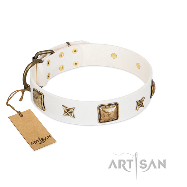 Easy adjustable full grain natural leather dog collar for comfortable wearing