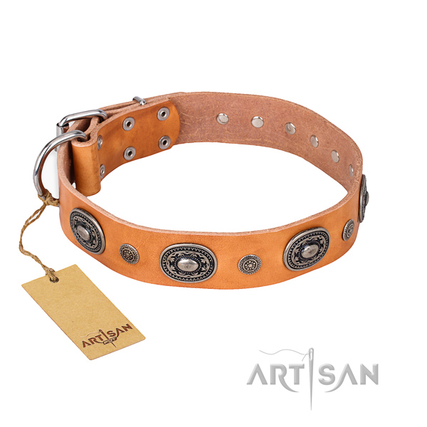 Top rate full grain genuine leather collar made for your dog