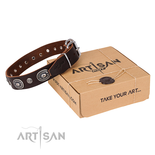 Top notch natural genuine leather dog collar made for easy wearing